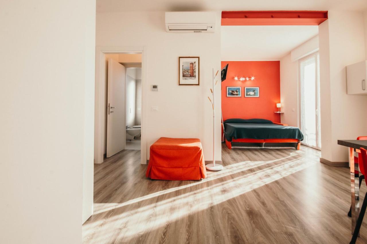 Al 13 Rosso - Lakeside Leisure & Business Stresa Exterior foto